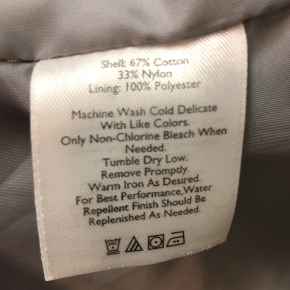 Eddie Bauer Women’s Rain Coat - Picture 9 of 10